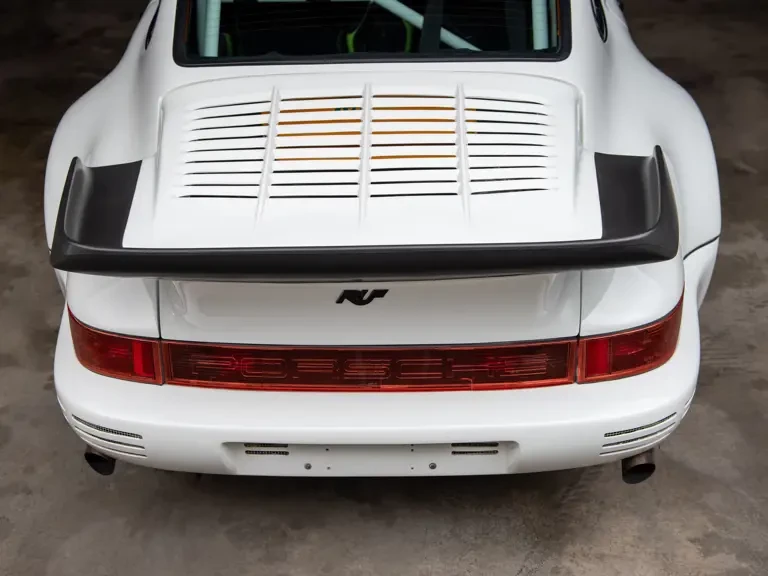 1990 Porsche 964 Carrera 4 - Image 17 of 31