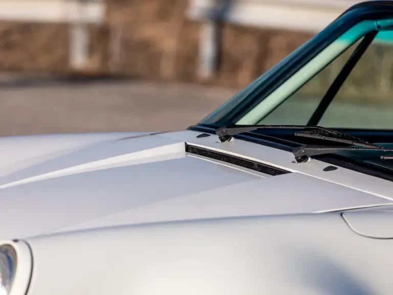 1990 Porsche 964 Carrera 4 - Image 24 of 31