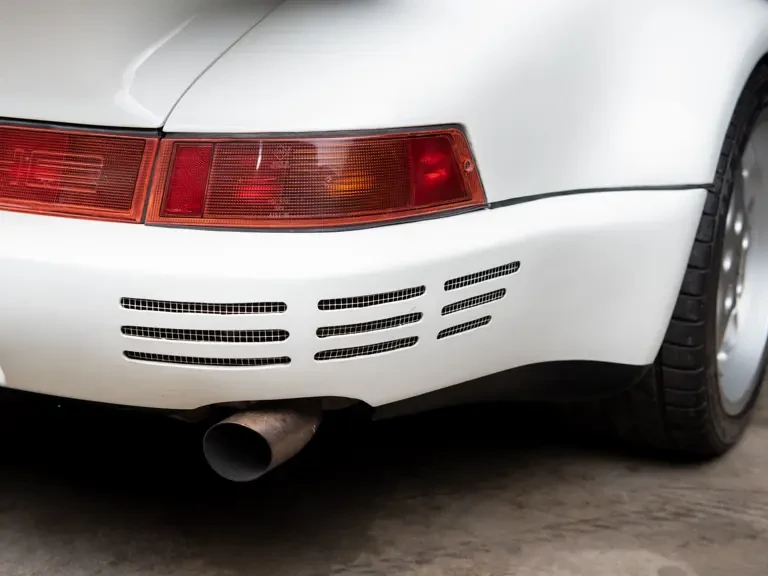 1990 Porsche 964 Carrera 4 - Image 18 of 31
