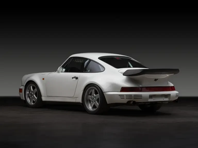 1990 Porsche 964 Carrera 4 - Image 4 of 31