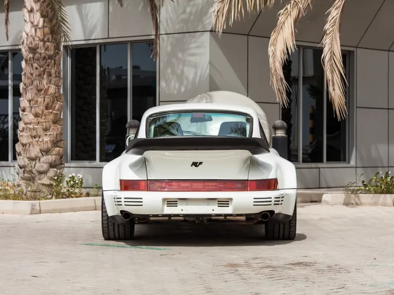 1990 Porsche 964 Carrera 4 - Image 8 of 30