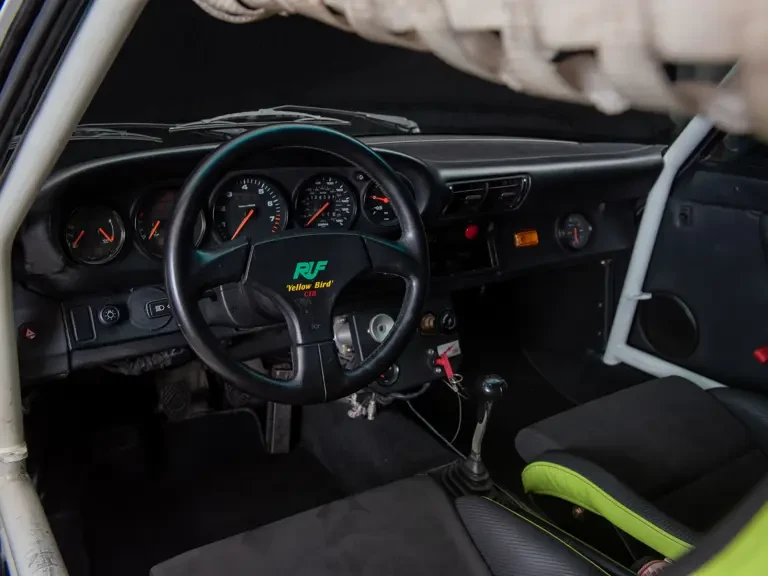 1990 Porsche 964 Carrera 4 - Image 6 of 31