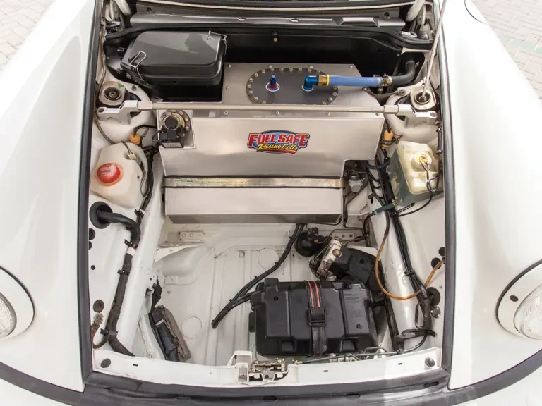1990 Porsche 964 Carrera 4 - Image 27 of 30