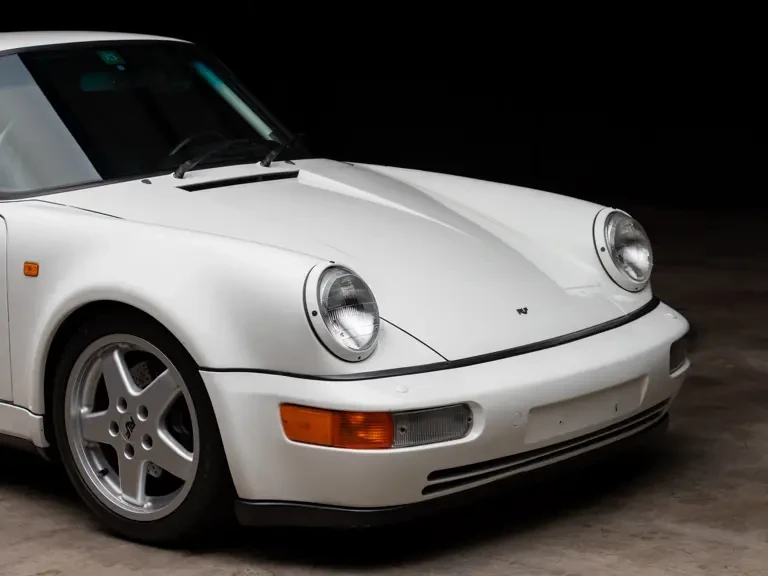 1990 Porsche 964 Carrera 4 - Image 29 of 31