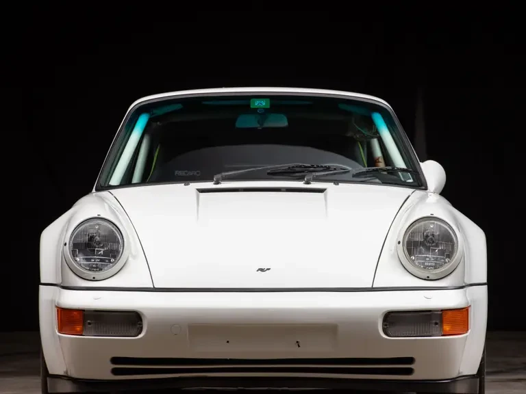 1990 Porsche 964 Carrera 4 - Image 24 of 31