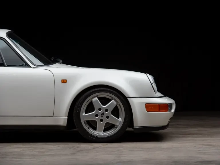 1990 Porsche 964 Carrera 4 - Image 14 of 31