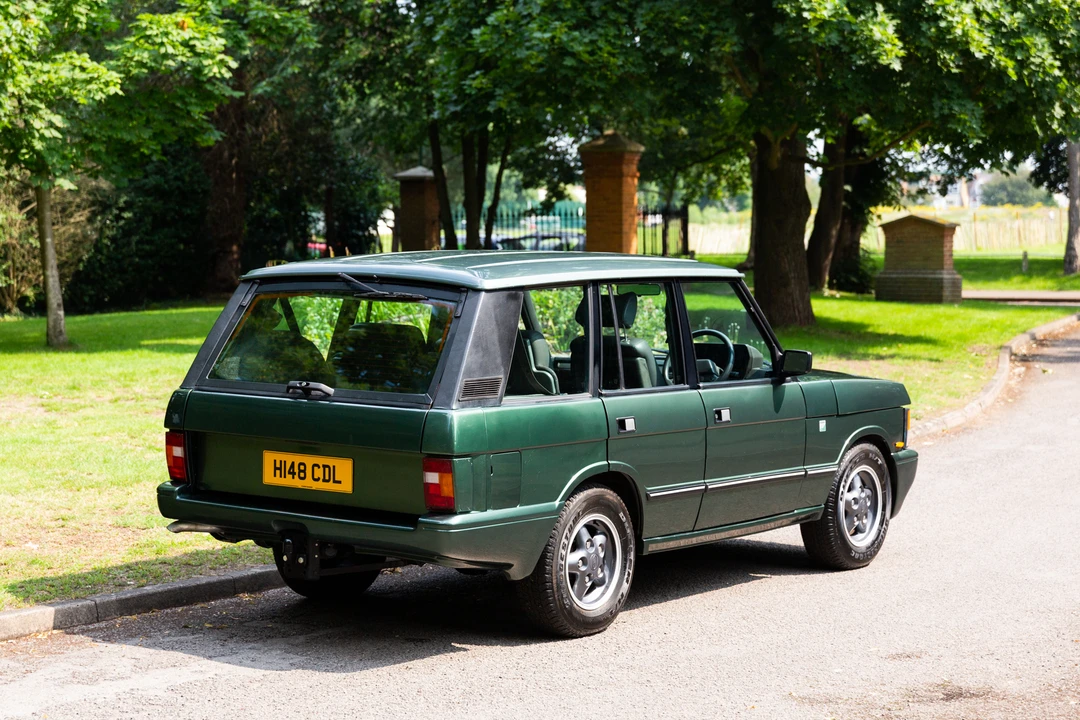 1990 Land Rover Range Rover Classic - Image 9 of 31