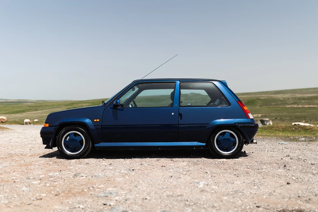 1990 Renault 5 GT Turbo - Image 9 of 31