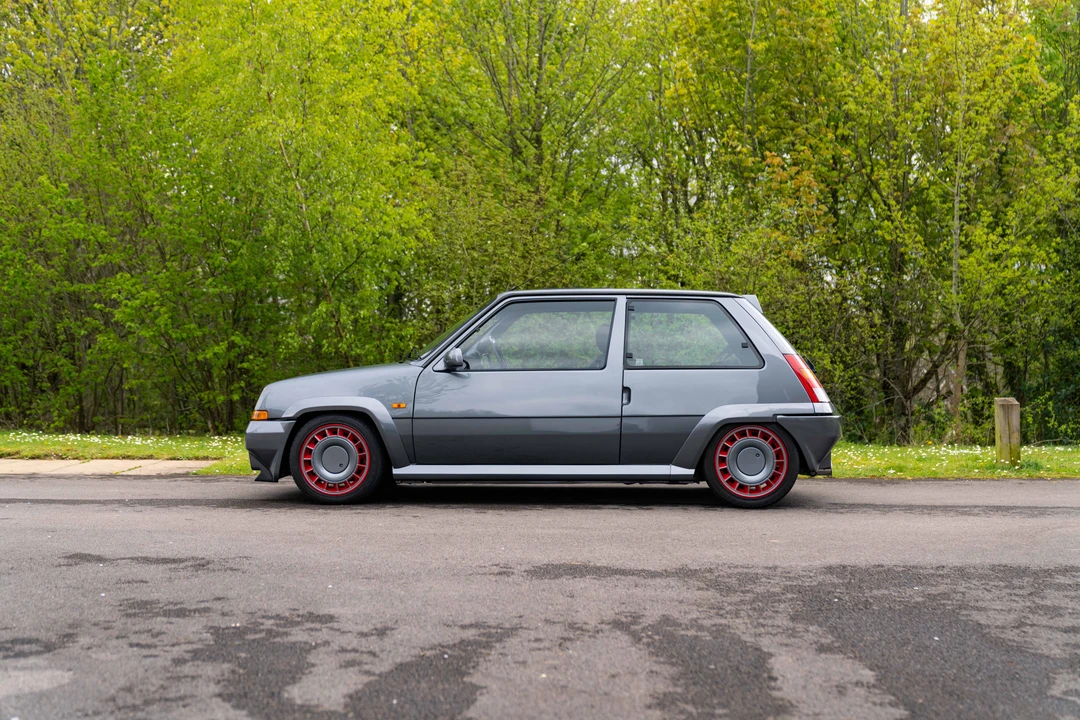 1990 Renault 5 GT Turbo - Image 13 of 31