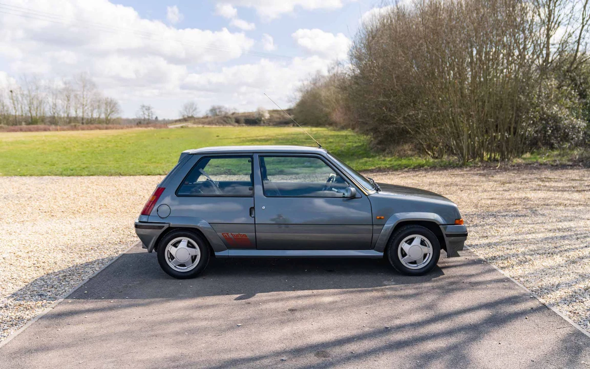 1990 Renault 5 GT Turbo - Image 9 of 31