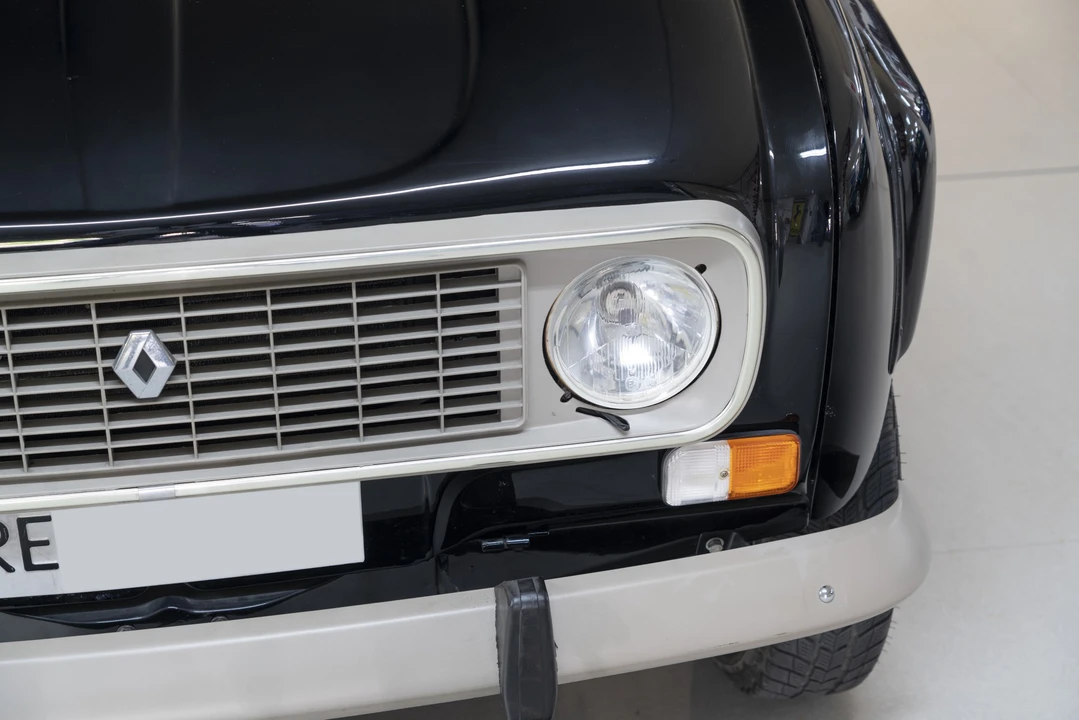 1990 Renault 4 - Image 16 of 24