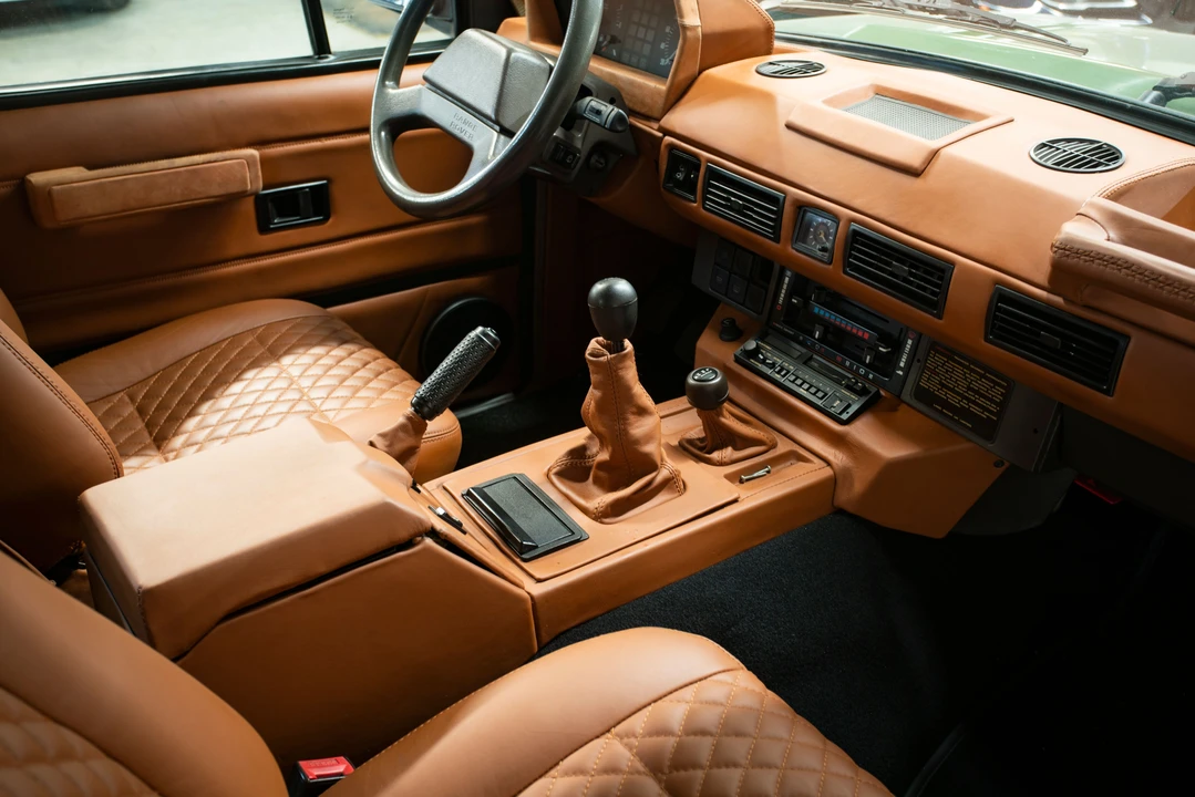1990 Land Rover Range Rover Classic - Image 6 of 15