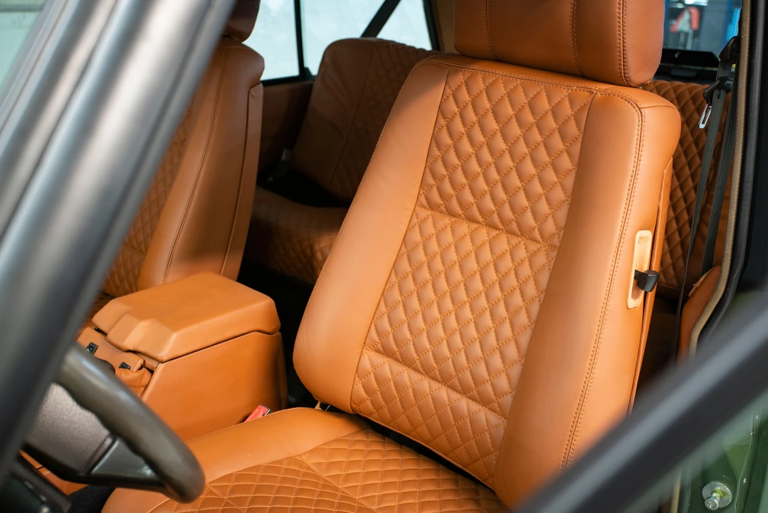 1990 Land Rover Range Rover Classic - Image 7 of 15