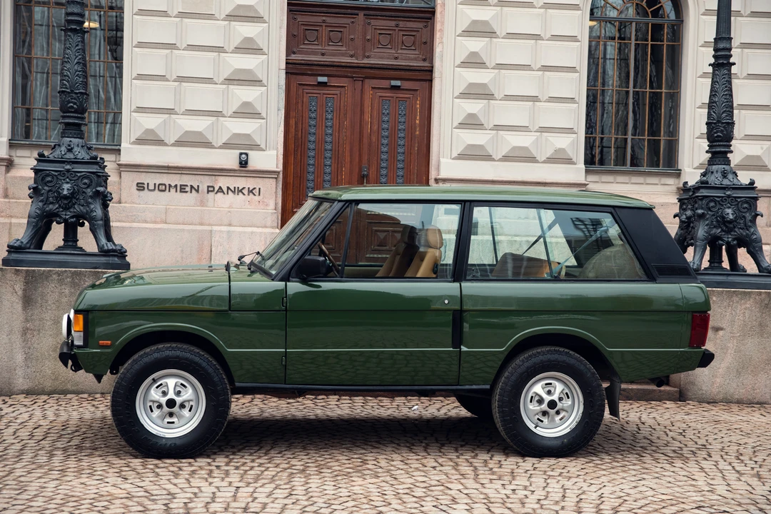 1990 Land Rover Range Rover Classic - Image 13 of 31