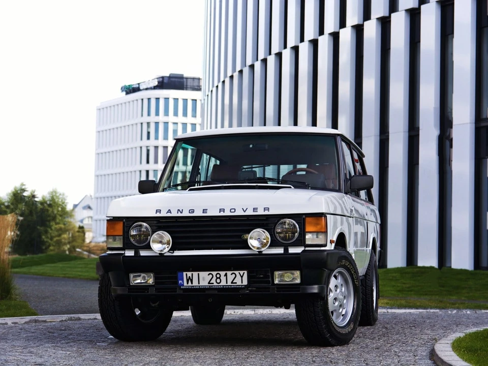 1990 Land Rover Range Rover Classic - Image 8 of 30