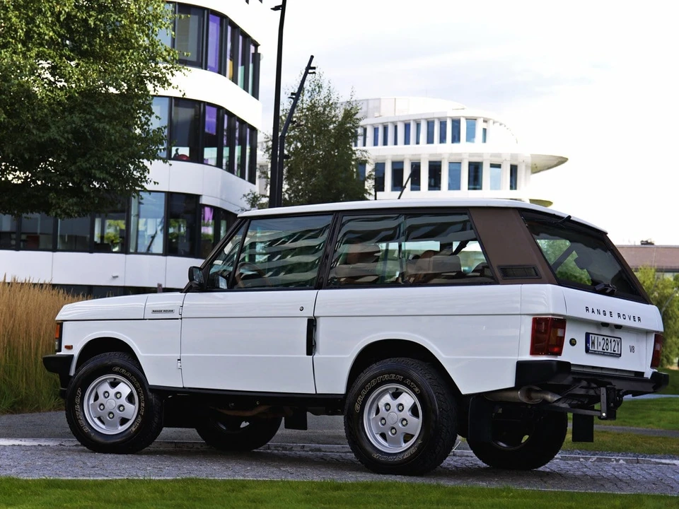 1990 Land Rover Range Rover Classic - Image 13 of 30