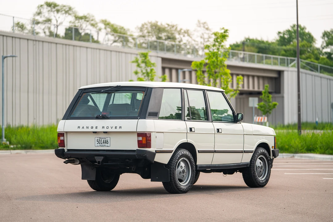 1990 Land Rover Range Rover Classic - Image 13 of 31