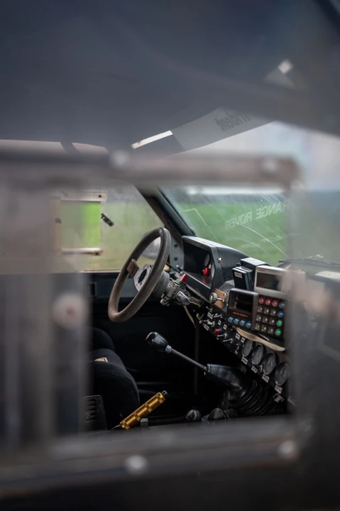 1990 Land Rover Range Rover Classic - Image 31 of 31