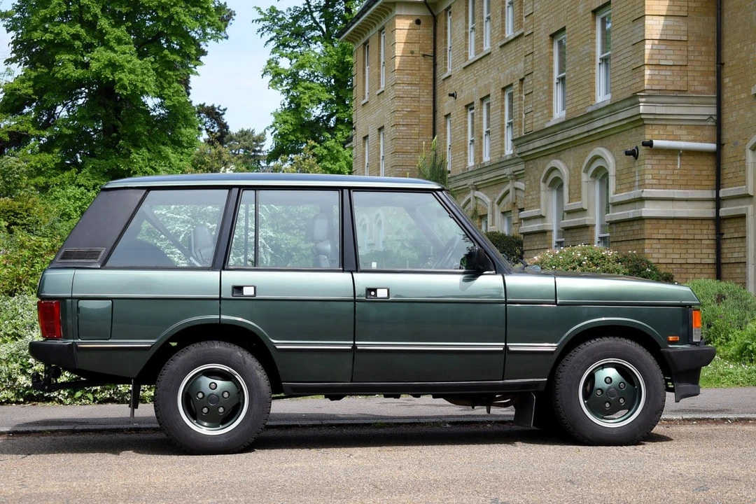 1990 Land Rover Range Rover Classic - Image 11 of 30