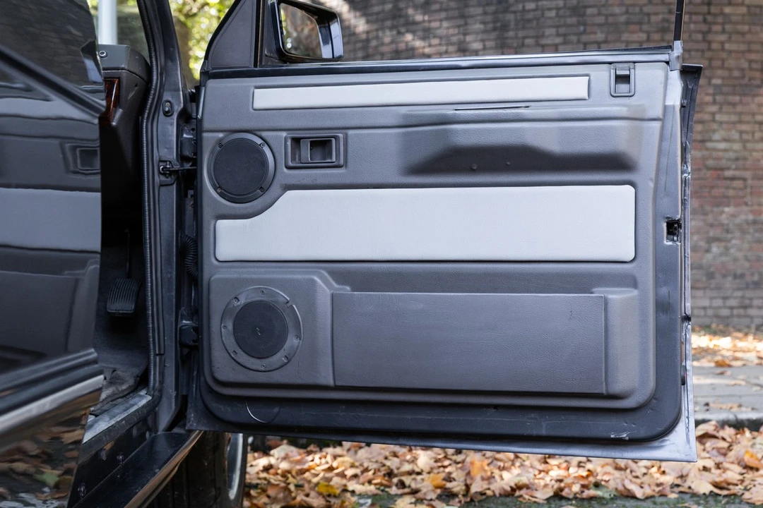 1990 Land Rover Range Rover Classic - Image 30 of 30