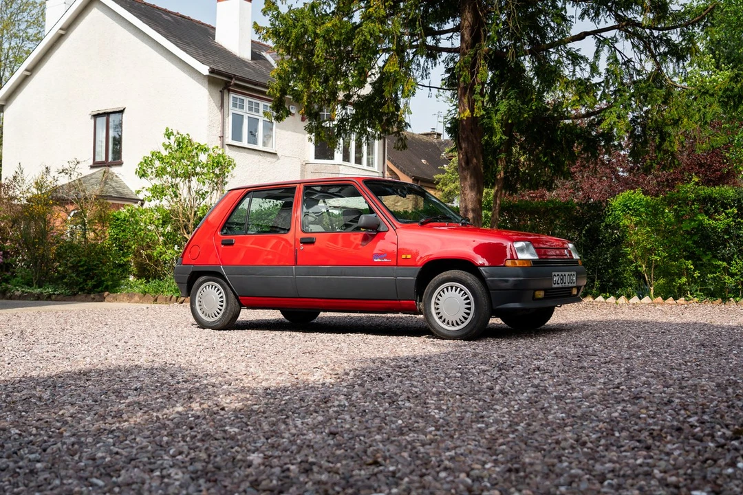 1990 Renault 5 - Image 2 of 30