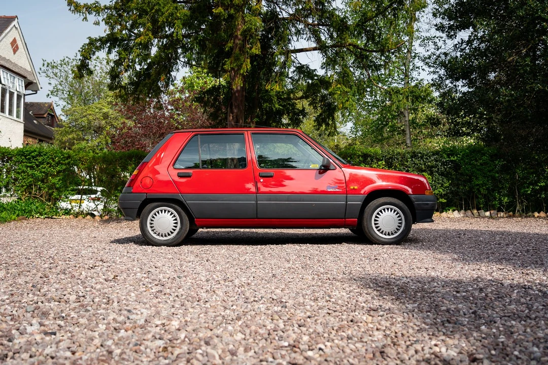 1990 Renault 5 - Image 16 of 30