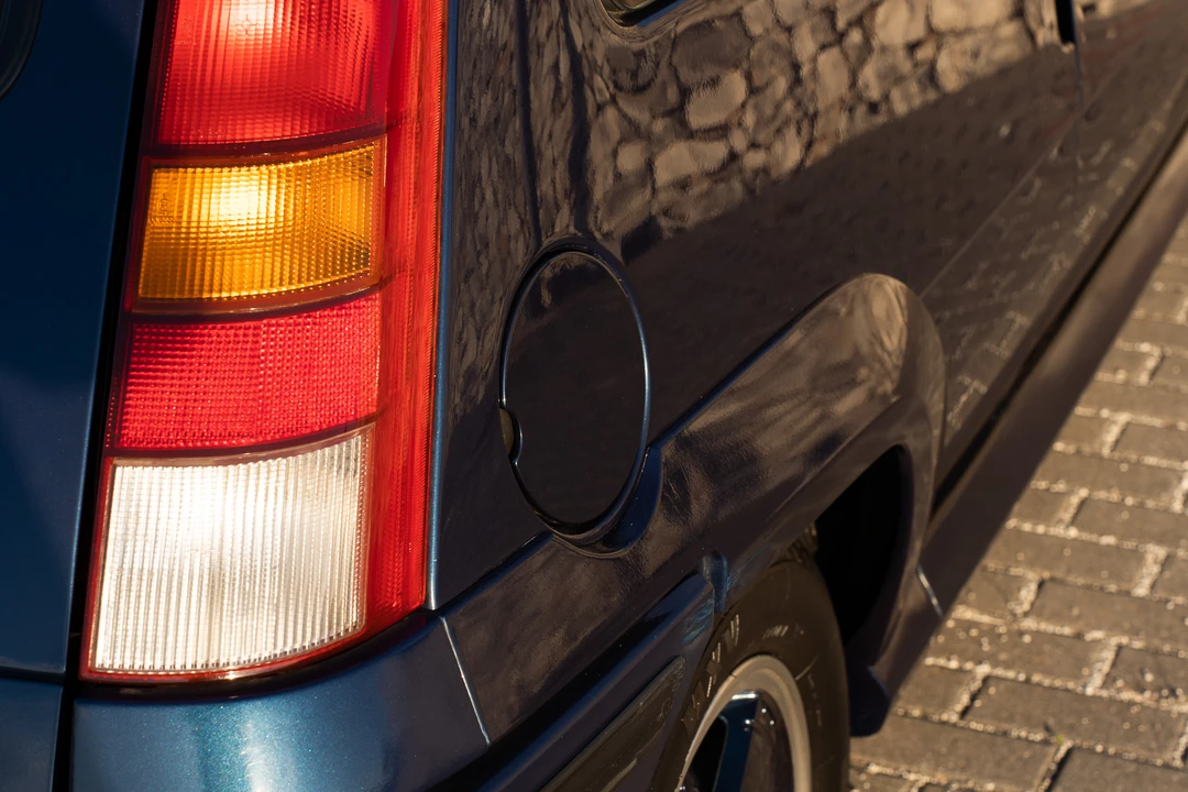 1990 Renault 5 GT Turbo - Image 23 of 31