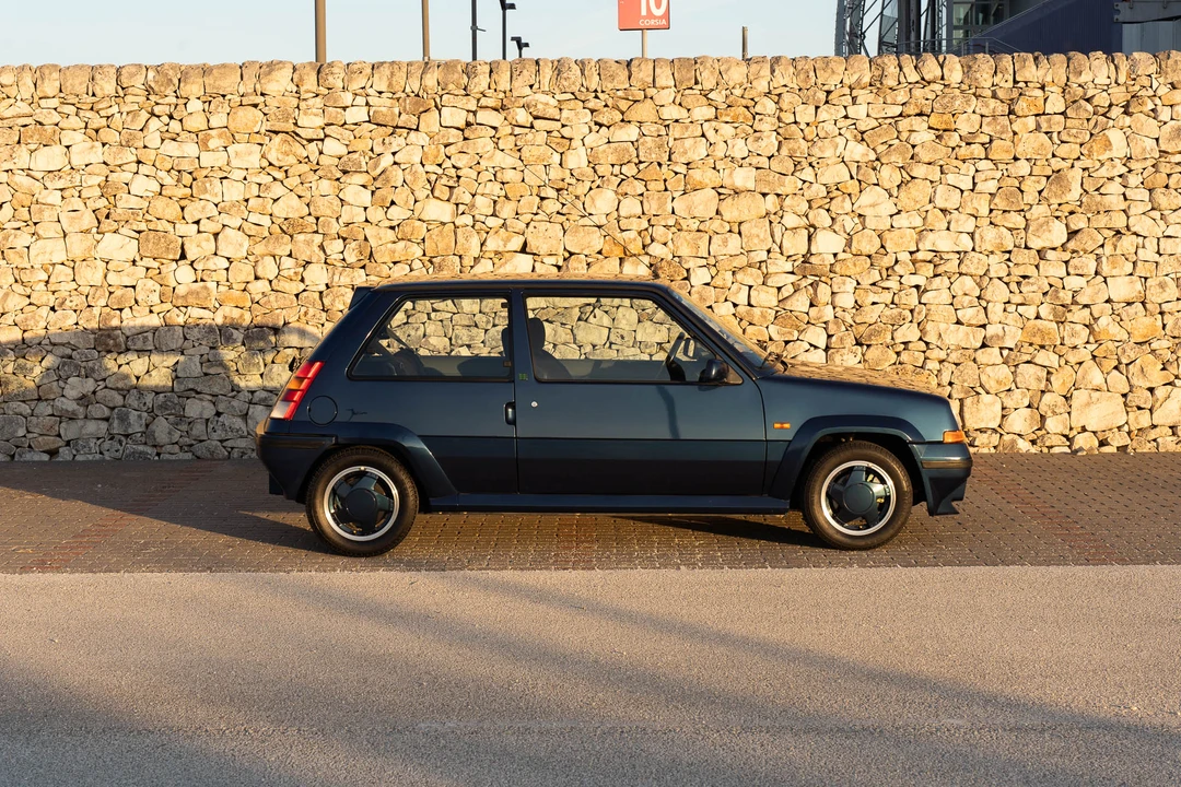 1990 Renault 5 GT Turbo - Image 3 of 31