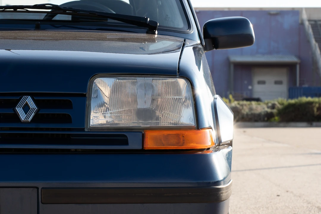 1990 Renault 5 GT Turbo - Image 12 of 31