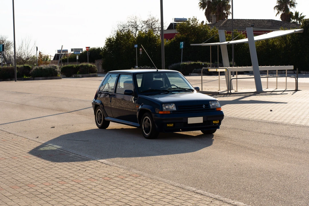 1990 Renault 5 GT Turbo - Image 9 of 31