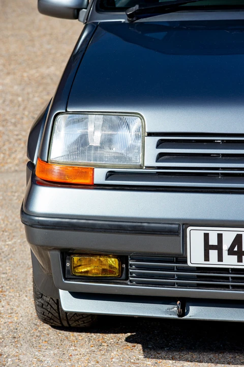 1990 Renault 5 GT Turbo - Image 15 of 19