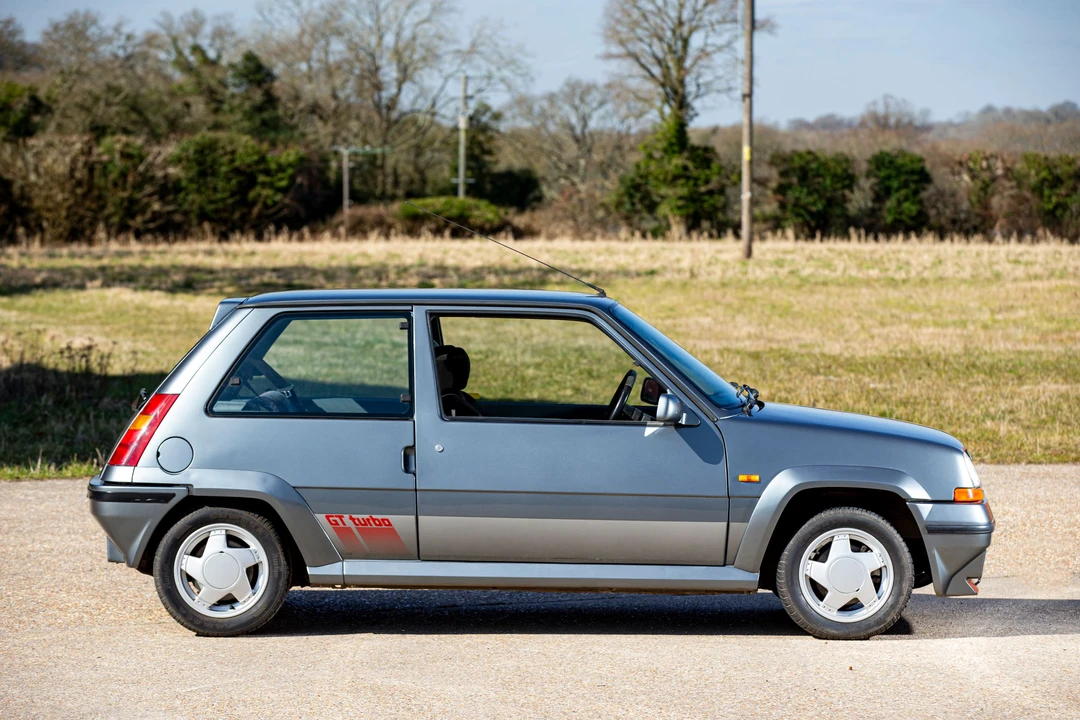 1990 Renault 5 GT Turbo - Image 9 of 19