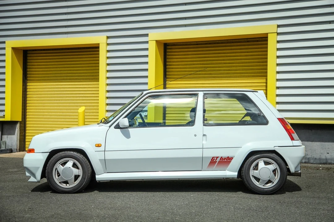 1990 Renault 5 GT Turbo - Image 9 of 30