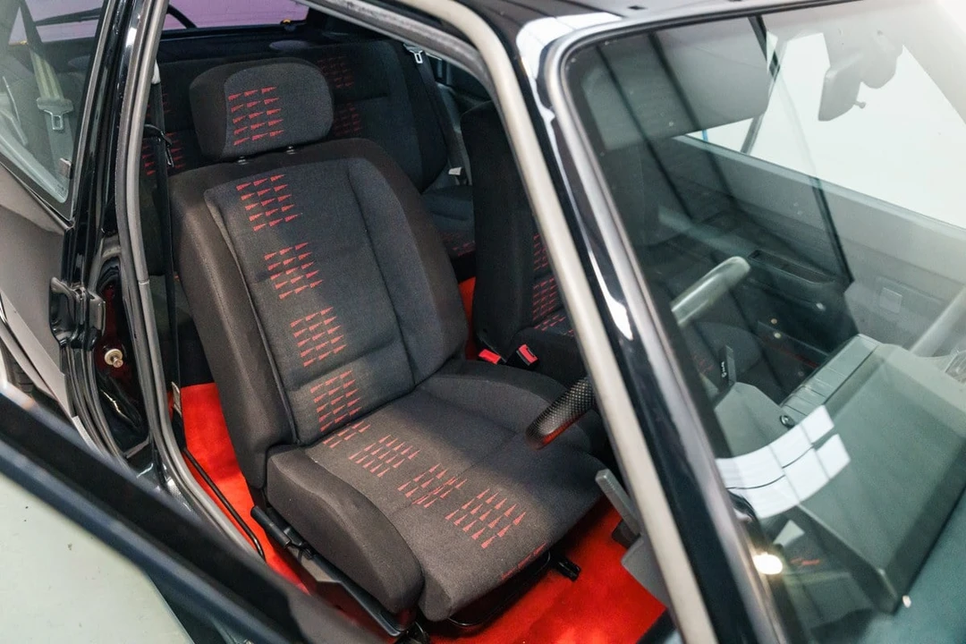 1990 Renault 5 GT Turbo - Image 28 of 30