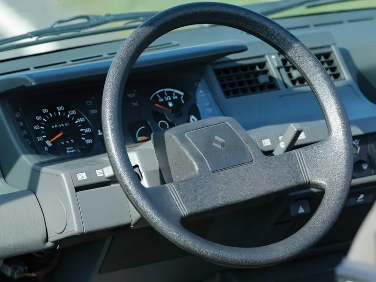 1990 Renault 5 - Image 9 of 16