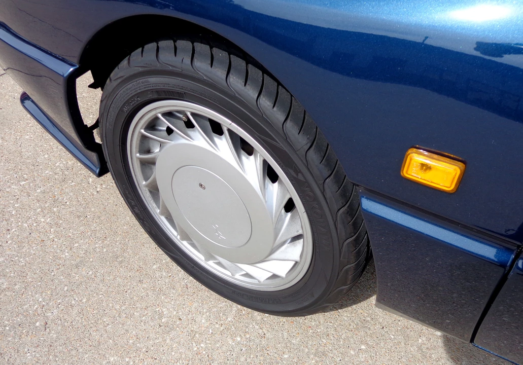 1990 Alpine - Image 11 of 31