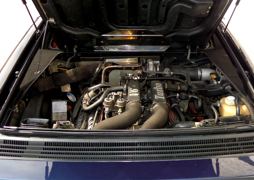 1990 Alpine - Image 31 of 31