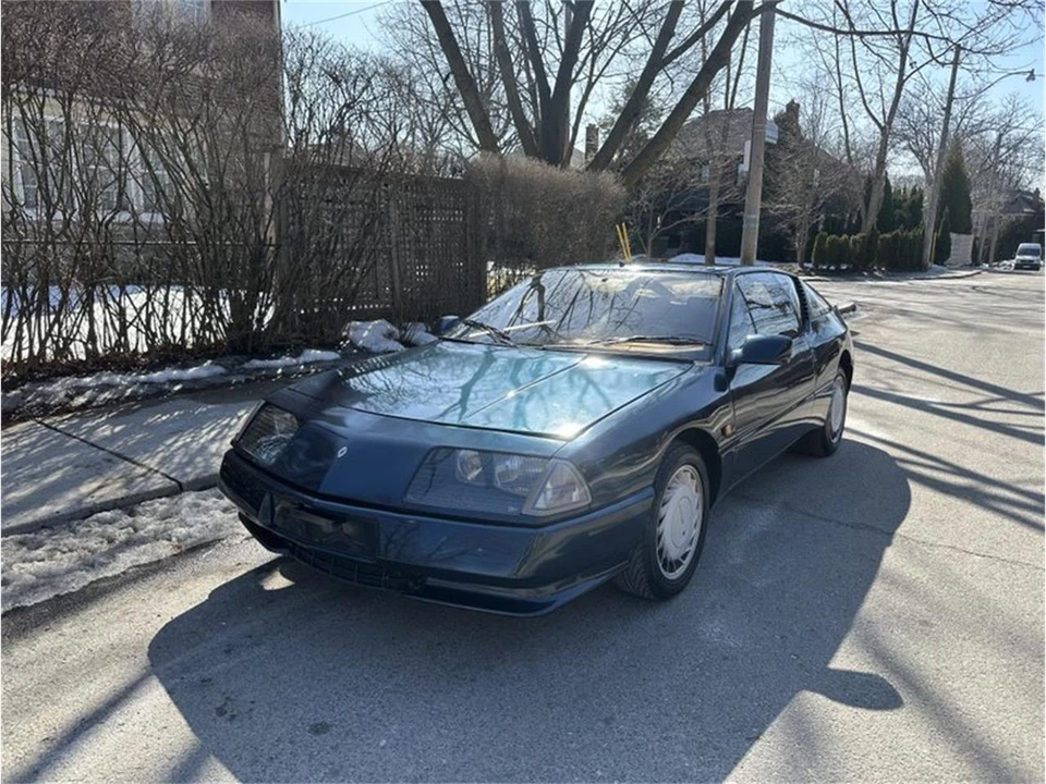 1990 Renault - Image 2 of 31