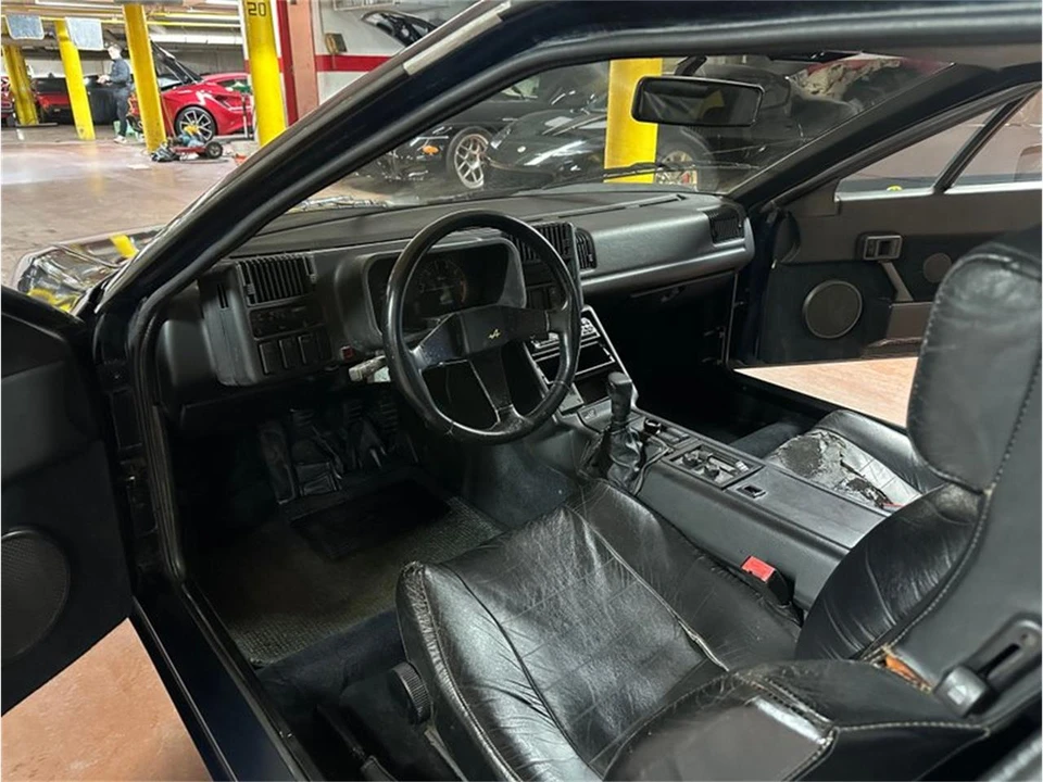 1990 Renault - Image 24 of 31