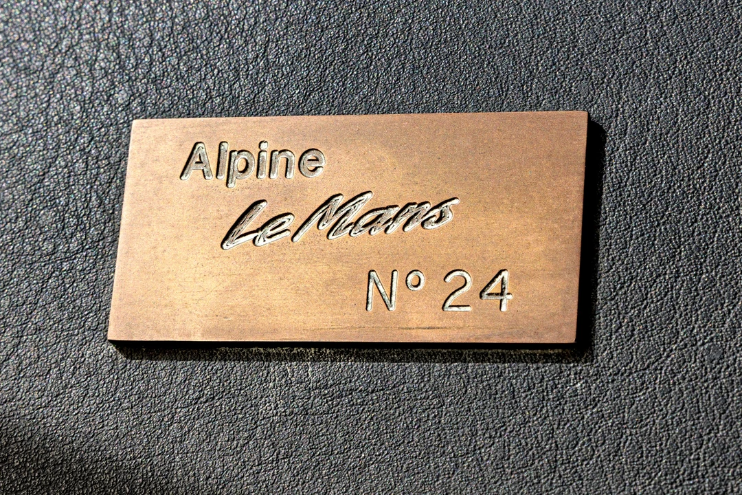 1990 Renault - Image 30 of 30