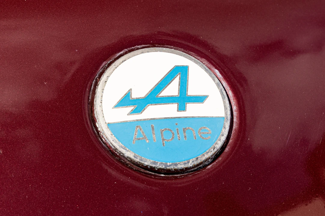 1990 Renault - Image 10 of 30