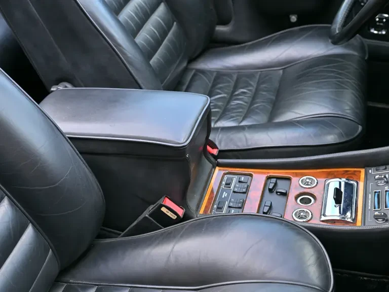 1990 Rolls-Royce Corniche Series III - Image 12 of 31