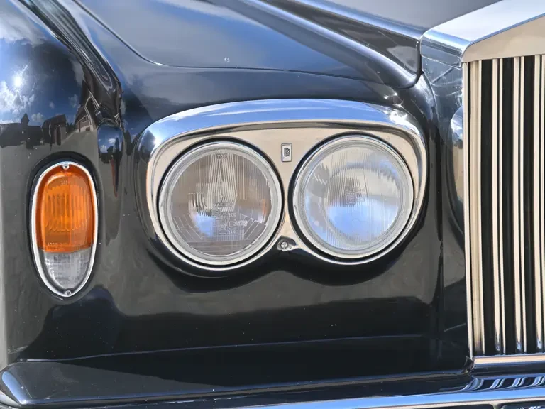 1990 Rolls-Royce Corniche Series III - Image 24 of 31