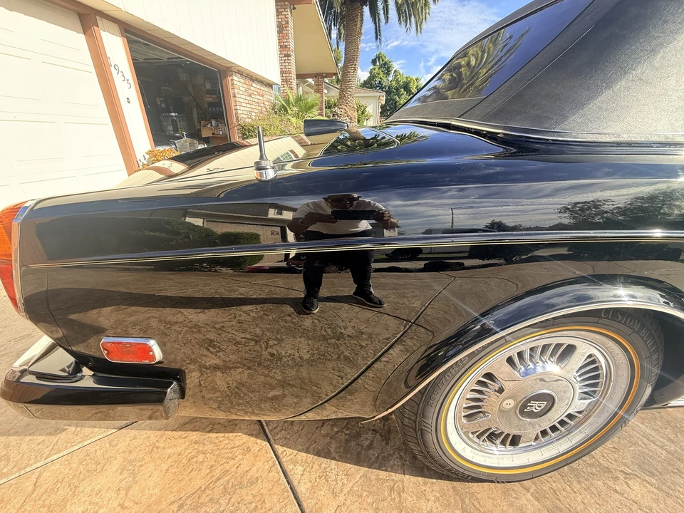 1990 Rolls-Royce Corniche Series III - Image 29 of 31