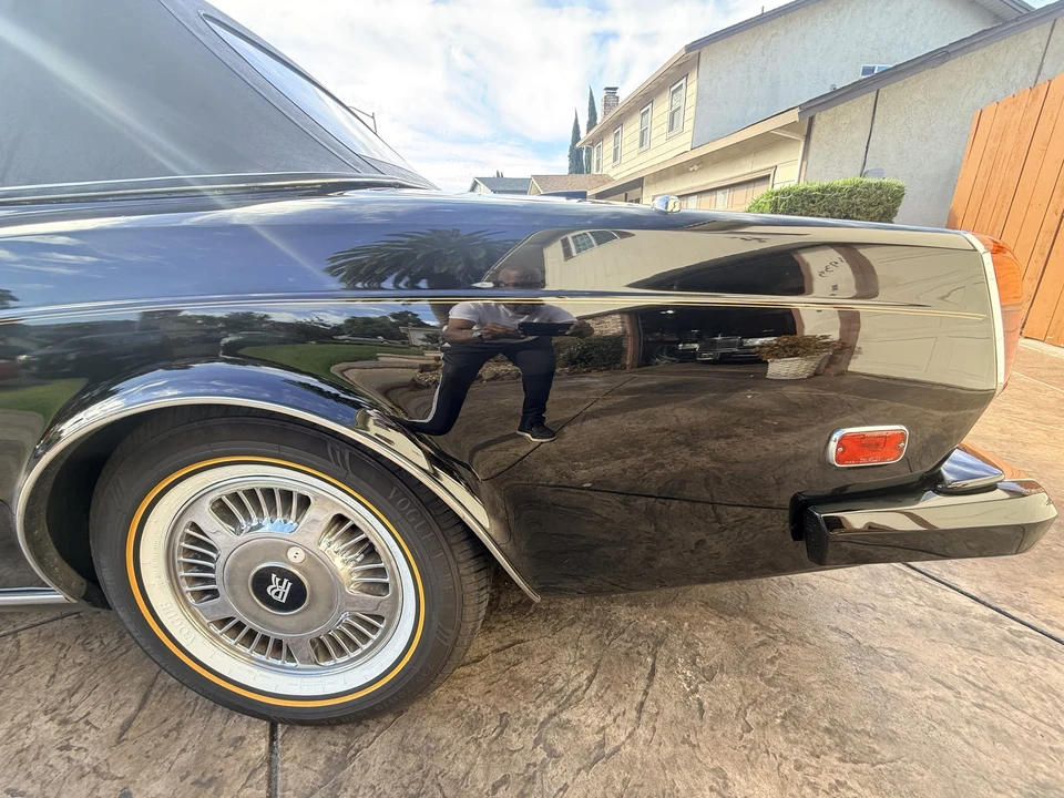 1990 Rolls-Royce Corniche Series III - Image 28 of 31