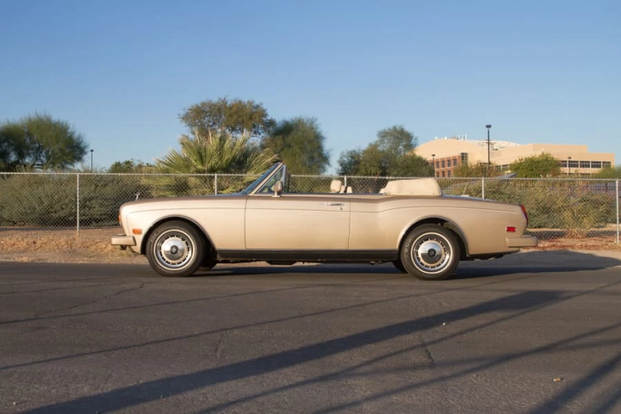 1990 Rolls-Royce Corniche Series III - Image 2 of 12