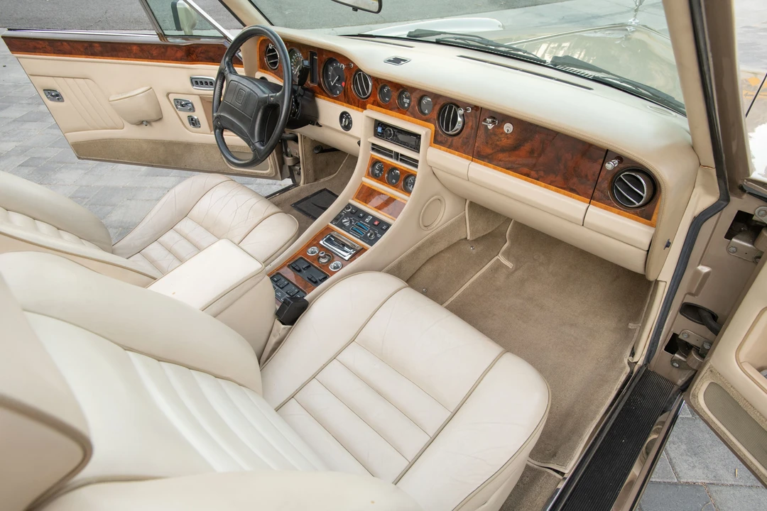 1990 Rolls-Royce Corniche Series III - Image 29 of 31