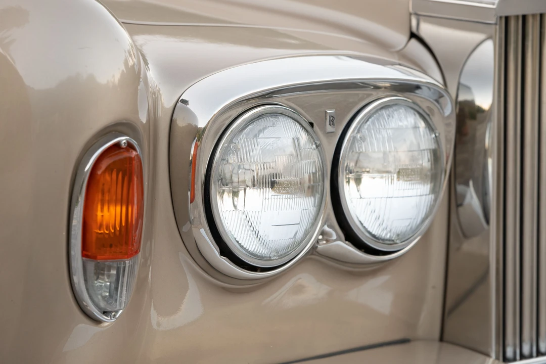 1990 Rolls-Royce Corniche Series III - Image 15 of 31