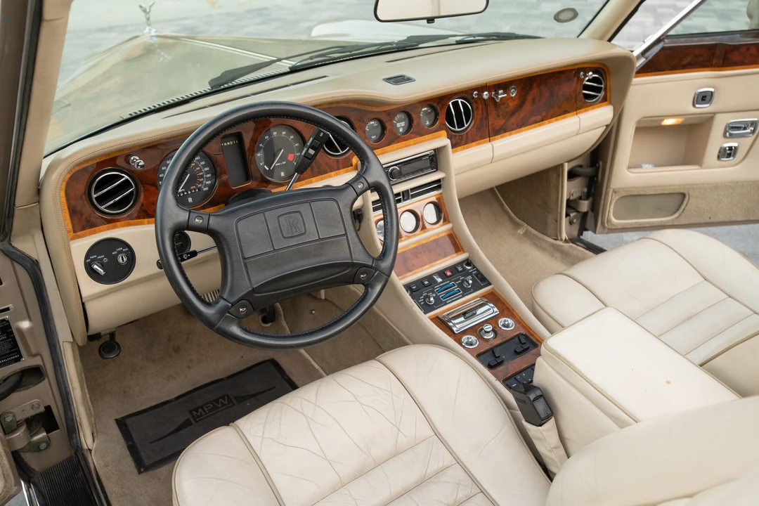 1990 Rolls-Royce Corniche Series III - Image 22 of 31