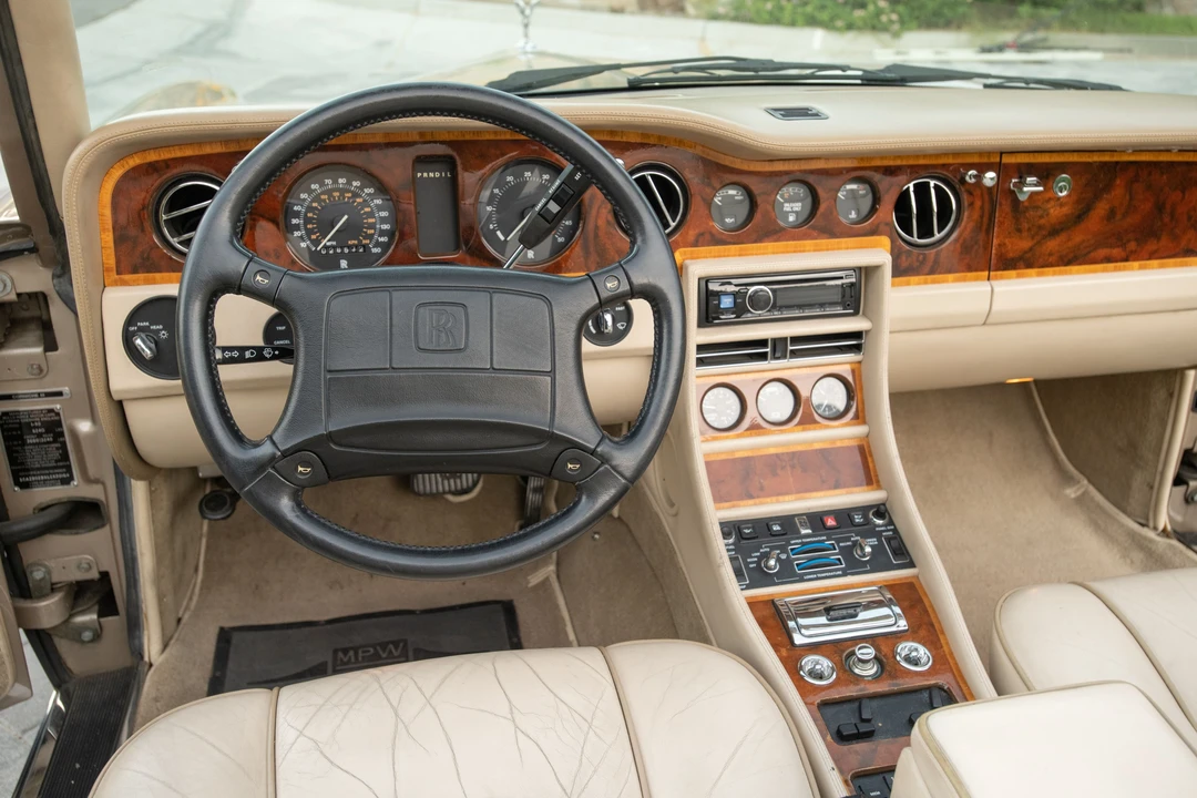 1990 Rolls-Royce Corniche Series III - Image 21 of 31